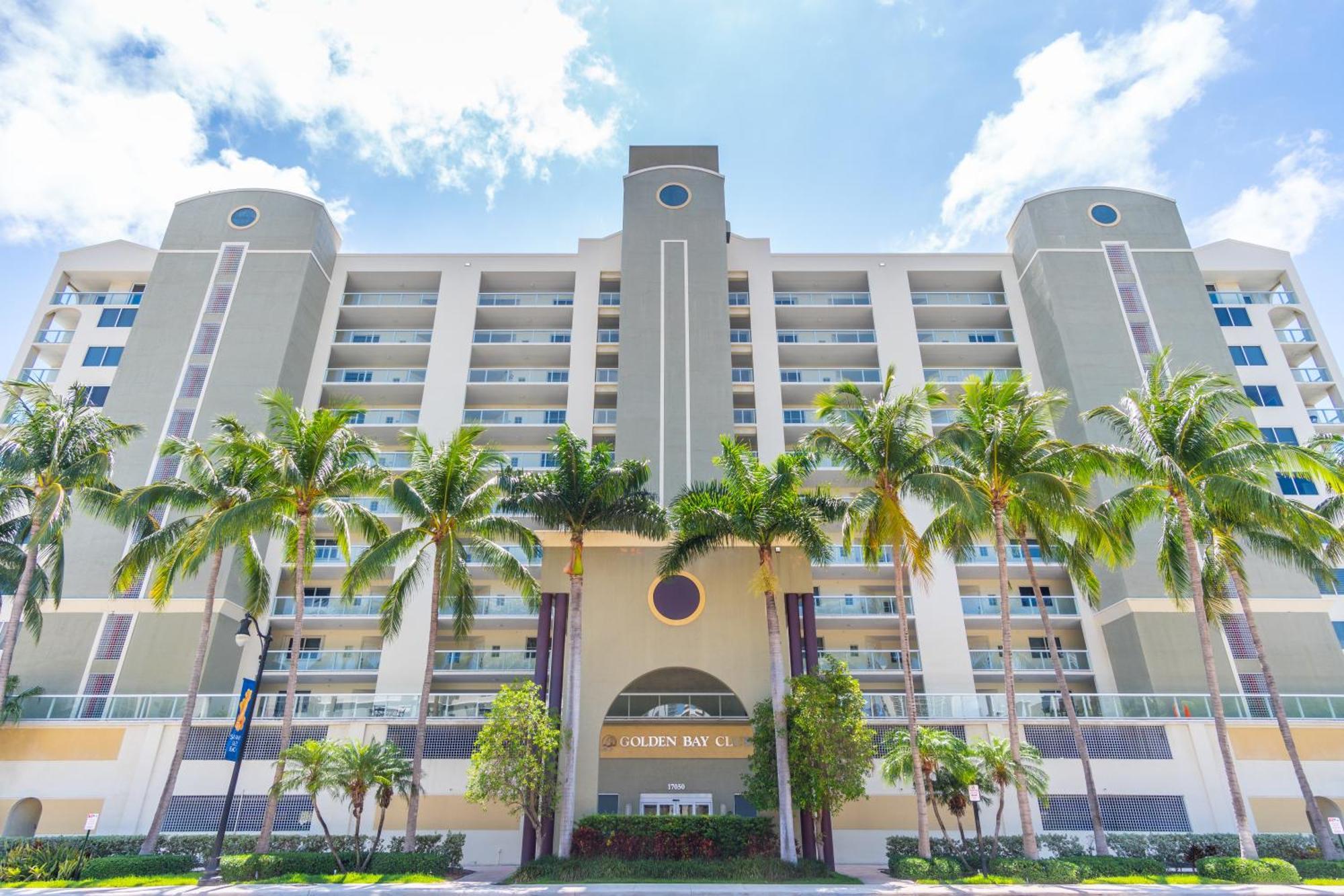 Golden Bay 302 Villa - Miami Beach, Miami Beach